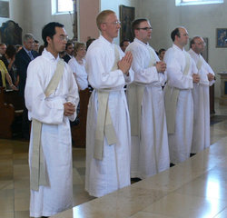 Tuan Anh Le ist einer der Priesterkandidaten der Diözese, die am Samstag  in Ehingen zum Priester geweiht wurden.